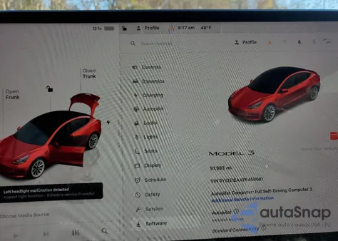 2023 Tesla Model 3 z USA, uszkodzony, nr VIN 5YJ3E1EAXPF450661